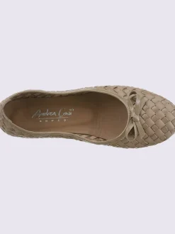 Ballerines cuir de vache verni