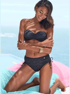 Bas de maillot de bain à coupe haute avec matière structurée