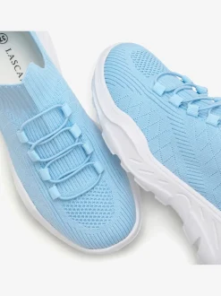Baskets coupe similaire à celle d'une chaussette pour un confort optimal : elles épousent parfaitement le pied et sont particulièrement légères et confortables