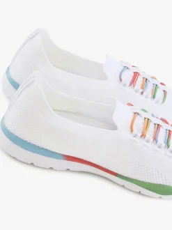 Baskets lacets élastiques et semelle flexible pour un confort optimal