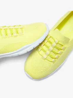 Baskets lacets élastiques et semelle flexible pour un confort optimal
