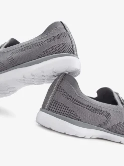 Baskets lacets élastiques et semelle flexible pour un confort optimal
