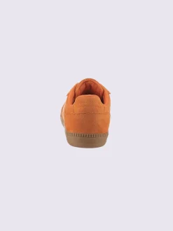Baskets matière synthétique