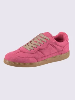 Baskets matière synthétique