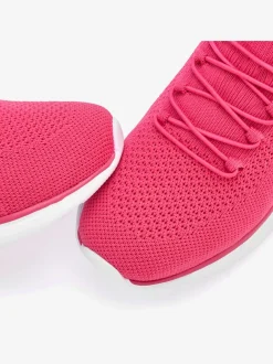 Baskets matière textile extensible douce pour s'adapter parfaitement au pied