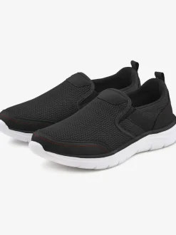 Baskets sneakers basiques confortables à enfiler avec talon légèrement rembourré pour un confort optimal