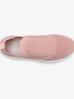 Baskets sneakers basiques qui épousent parfaitement le pied grâce au textile doux