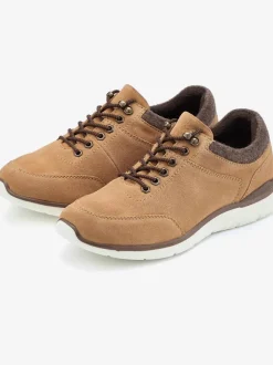 Baskets sneakers confortables avec talon légèrement rembourré pour un confort optimal