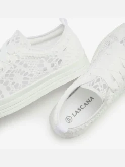 Baskets sneakers d'été légères avec dentelle tendance et élégante et semelle légèrement compensée