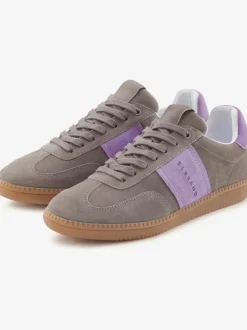 Baskets sneakers en cuir doux et de qualité avec doublure en textile douce, confortables à porter