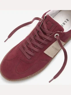 Baskets sneakers en cuir doux et de qualité avec doublure en textile douce, confortables à porter