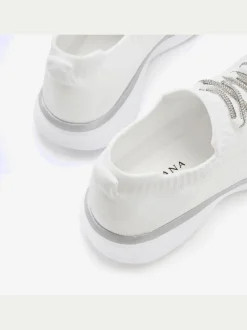 Baskets sneakers en textile avec laçage brillant tendance