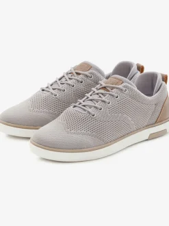 Baskets sneakers légères et confortables en maille légère avec semelle légère et flexible pour un confort optimal