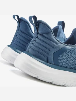 Baskets sneakers sportives et confortables avec talon légèrement rembourré et semelle flexible pour un confort optimal