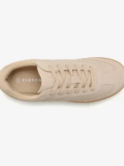 Baskets sneakers tendance en cuir velours de qualité, très confortables grâce au talon légèrement rembourré