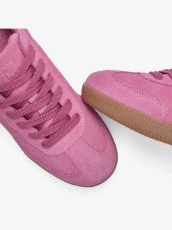 Baskets sneakers tendance en cuir velours de qualité