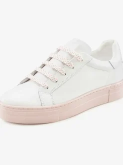 Baskets sneakers tendance et confortables en cuir de qualité