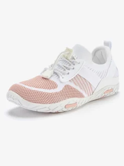 Baskets très agréables à porter grâce à la semelle flexible et ultra-légère, qui vous donne l'impression de marcher pieds nus