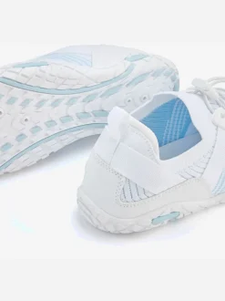 Baskets très agréables à porter grâce à la semelle flexible et ultra-légère, qui vous donne l'impression de marcher pieds nus