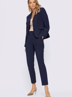 Blazer cintré avec pantalon à poches et couture structurante