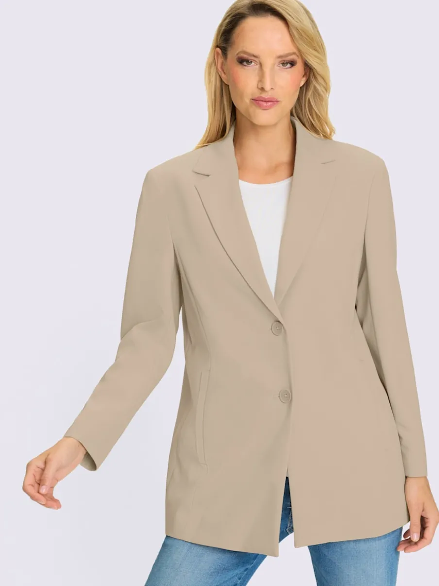 Blazers avec col à revers et coutures structurantes raffinées