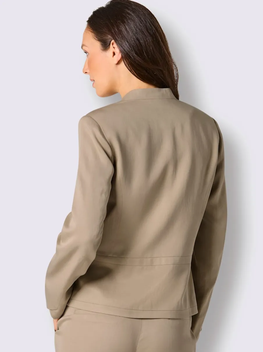 Blazers avec coutures princesse et poches cousues