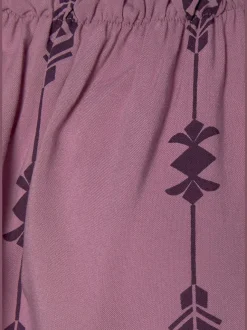 Blouse carmen à encolure élastiquée et manches 3/4 volantes