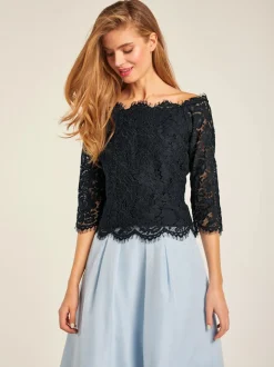 Blouse en dentelle raffinée à manches trois quarts