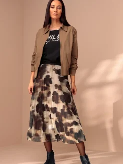 Blousons avec col chemise et manches longues élégantes
