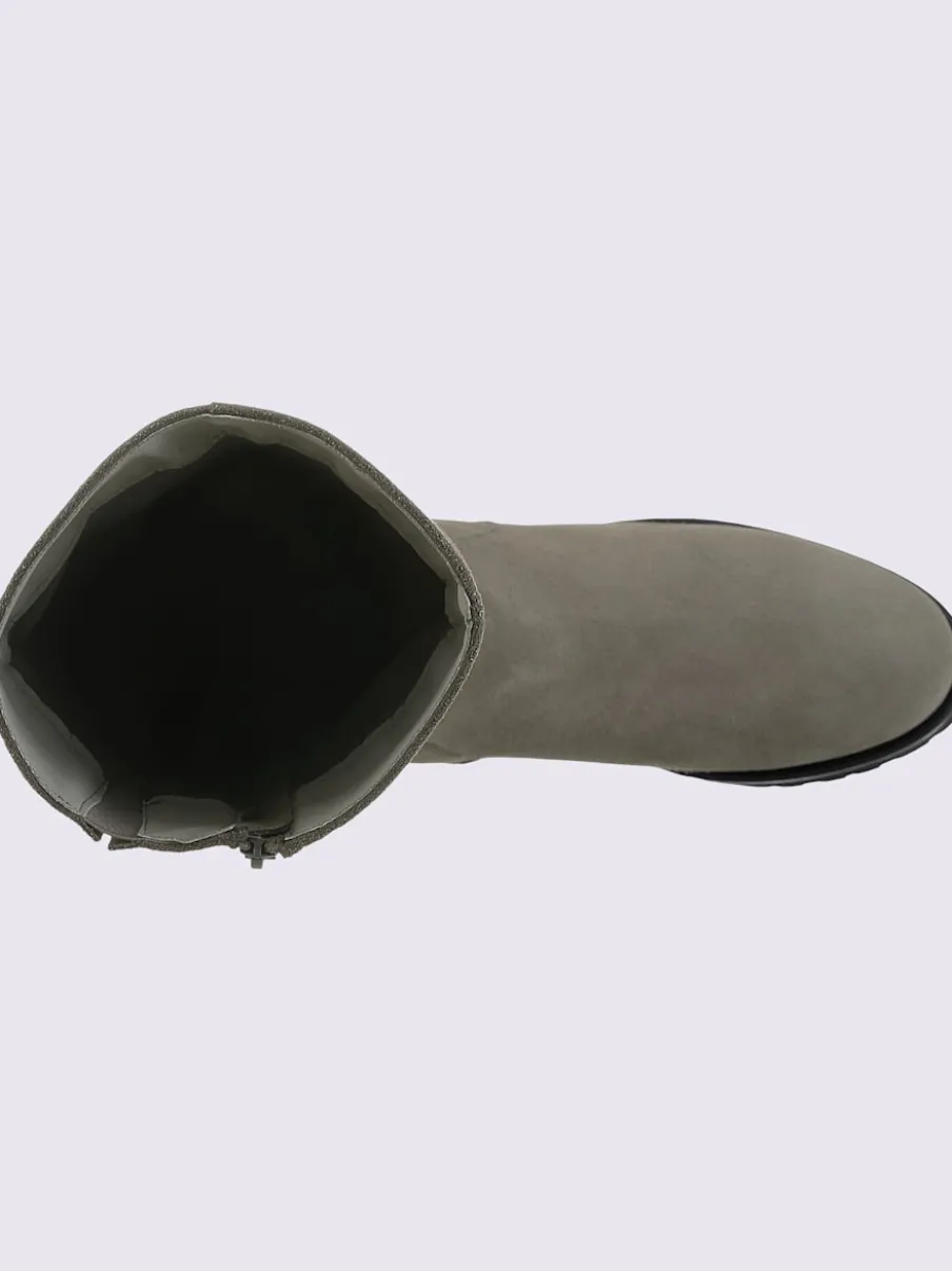 Bottes de fabrication portugaise