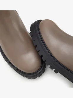 Bottines chelsea tendance en cuir de qualité, très confortables