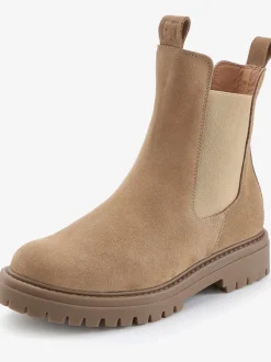 Bottines chelsea tendance et très confortables en cuir velours de qualité avec semelle profilée légère