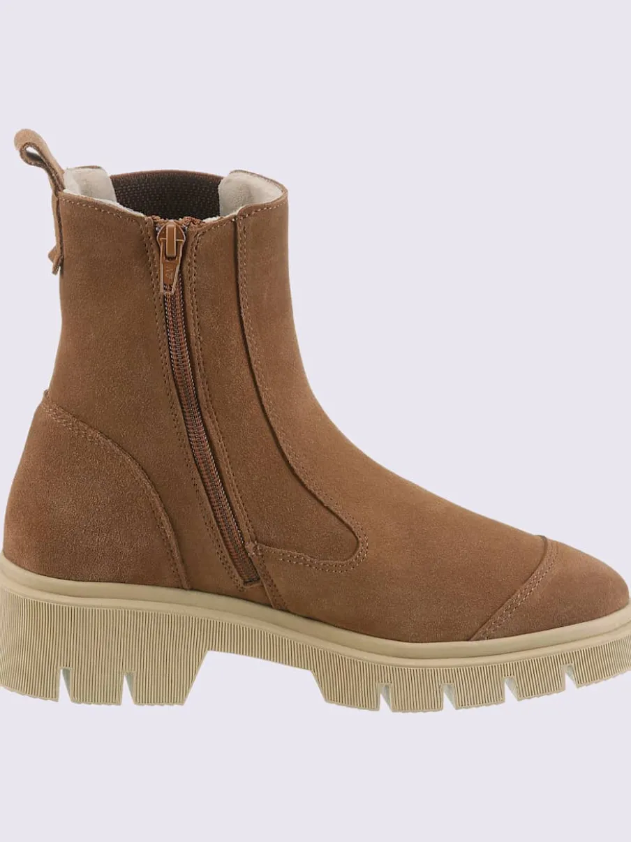 Bottines cuir velours de vache.