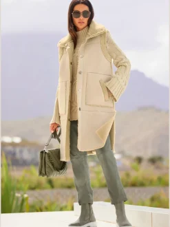 Bottines cuir velours de vache.