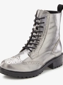 Bottines à lacets en cuir doux