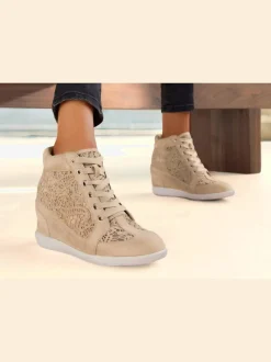 Bottines sneakers élégantes avec empiècement en dentelle tendance