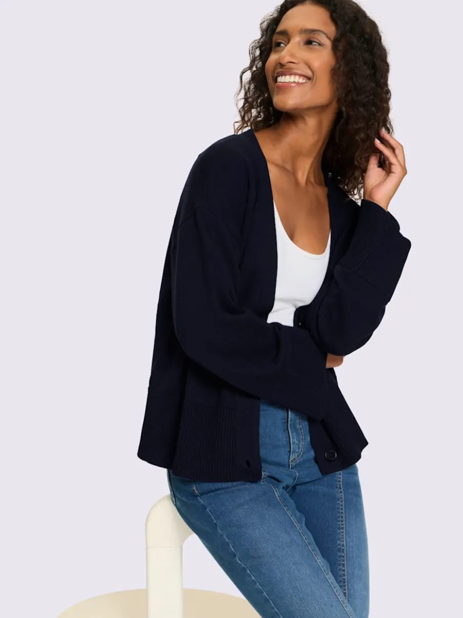 Cardigan en tricot doux col en V avec boutons