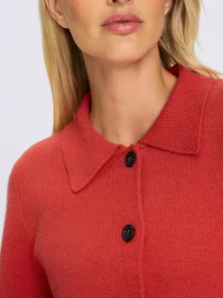 Cardigans tricotés avec col polo et poches plaquées