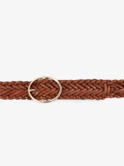 Ceinture en cuir forme personnalisée grâce à l'aspect tressé