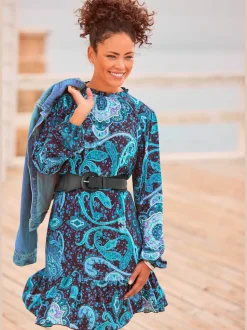 Ceinture moderne avec boucle ton sur ton au design classique
