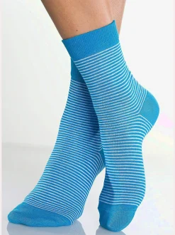 Chaussettes pour femme au design rayé tendance