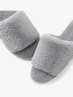 Chaussons très chaud et chaleureux