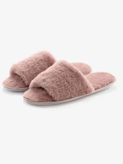 Chaussons très chaud et chaleureux