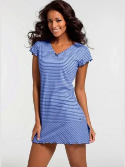 Chemise de nuit coupe courte et rayures tendance