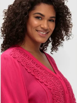 Chemisier en crêpe dentelle crochetée
