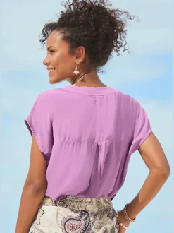 Chemisier en V avec boutons et manches courtes en viscose