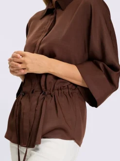 Chemisier fluide à col chemise et manches trois quarts