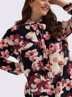 Chemisier lavallière joli motif floral