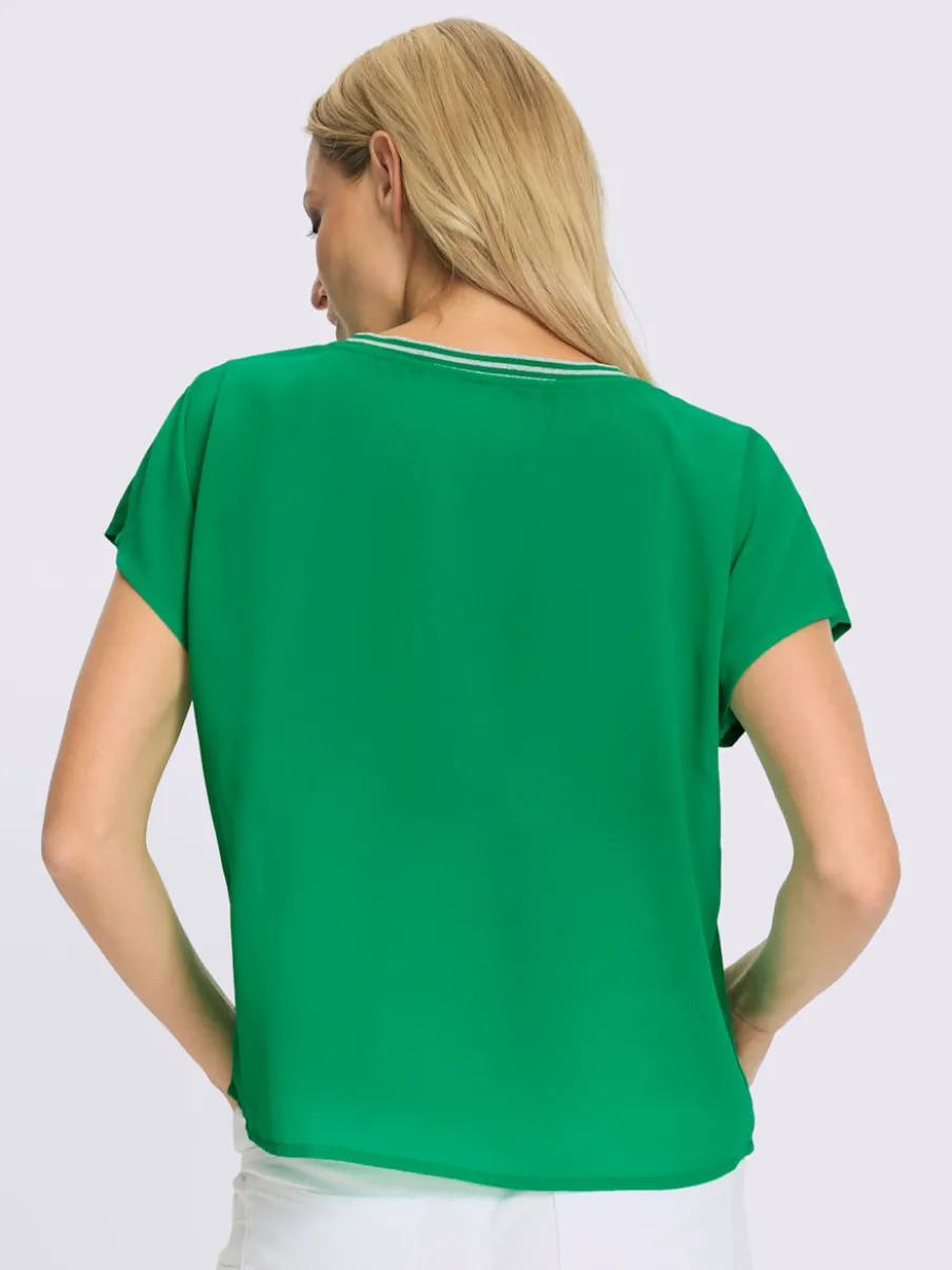 Chemisier à manches courtes en polyester recyclé avec col rond et mancherons décontractés