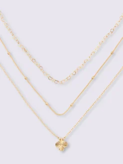 Collier pendentif en forme de trèfle